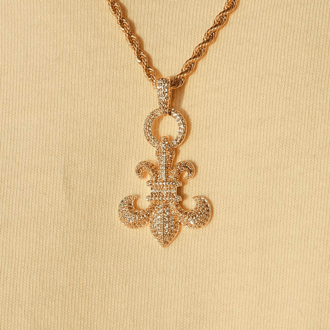 Iced Fleur Pendant - Gold - Cernucci